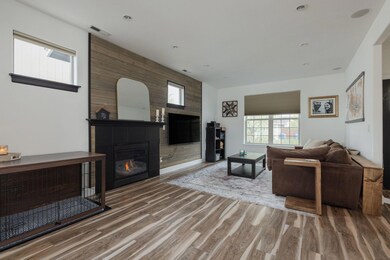 3448 SW Metolius (5 of 28)