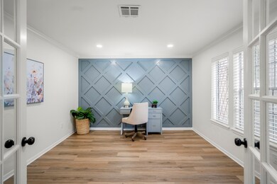 8006 Vickridge Ln, Spring, TX 77379 - photo 6