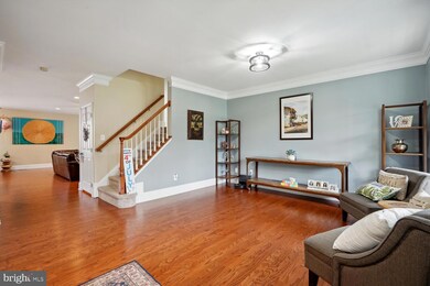 42538 Neighborly Ln, Chantilly, VA 20152 - photo 6
