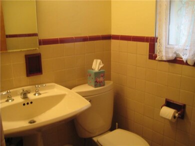 Partial Bath.