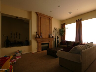 04 Living room
