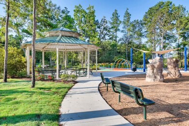 Nestled in the piney woods of Montgomery County, Williams Trace residents enjoy an affordable cost of living with a low tax rate and no MUD taxes, as well as exceptional area amenities.