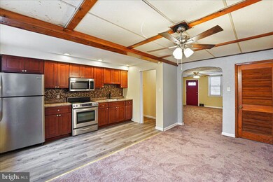 1133 Glen Avon Rd, Darby, PA 19023 - photo 3