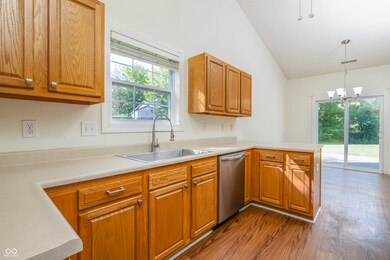 19582 Landrum Cir, Noblesville, IN 46062 - photo 6