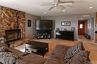 18085 Sunburst Rd, Victorville, CA 92392 - photo 5