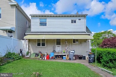 739 Grant St, Hazleton, PA 18201 - photo 4