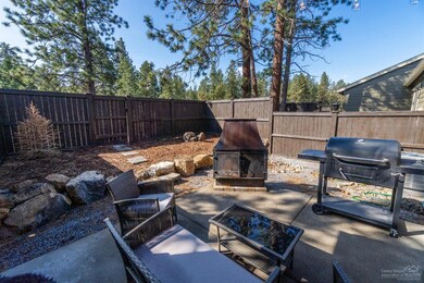 60491 Hedgewood Ln, Bend, OR 97702 - photo 6