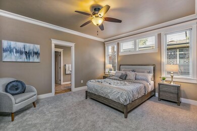 2331 NW Dorion._020