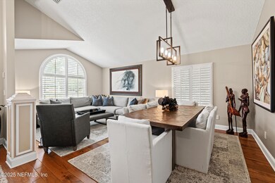 05-Dining Area