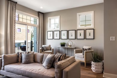 107 Valparaiso St, Valparaiso, IN 46383 - photo 5