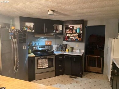 392 Highlan Terrace, Mount Vernon, OR 97865 - photo 2