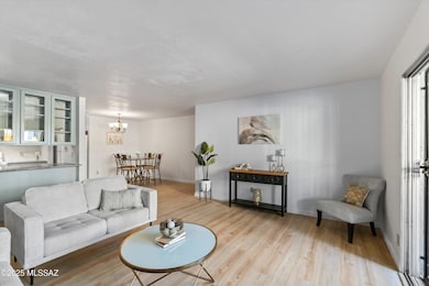 812 S Langley Ave unit 103, Tucson, AZ 85710 - photo 3