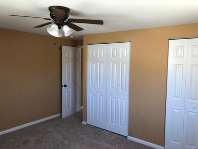 4 Alameda Dr, Carpentersville, IL 60110 - photo 6