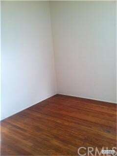 WOOD FLOOR