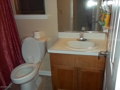 2454 Townsquare Dr, Jacksonville, FL 32216 - photo 6