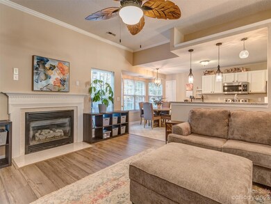 9036 Torrence Crossing Dr, Huntersville, NC 28078 - photo 7