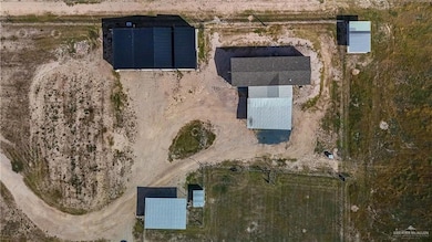 241284 Mile 7 W, Edcouch, TX 78538 - photo 3