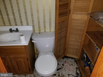 2037 Wilkens Ave, Baltimore, MD 21223 - photo 7