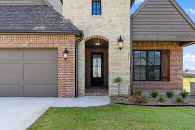 6613 S Fir Ave, Broken Arrow, OK 74011 - photo 2