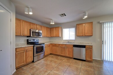 22758 W Mohave (12)