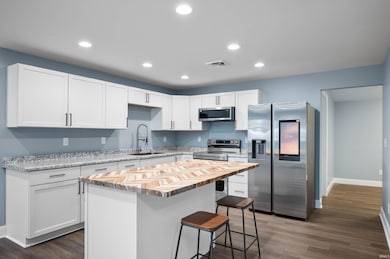 1910 E Delta Dr, Muncie, IN 47303 - photo 6