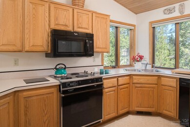 57671 Poplar Loop, Sunriver, OR 97707 - photo 5