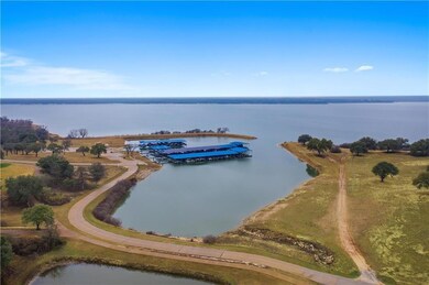 1077 White Bluff Dr, Whitney, TX 76692 - photo 7