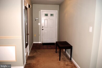 11258 Harbor Ct unit 11258, Reston, VA 20191 - photo 3