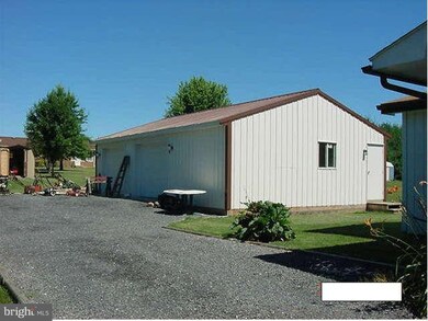 9827 Massanutten Ave, New Market, VA 22844 - photo 2