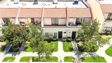 1305 W Latham Ave, Hemet, CA 92543 - photo 3