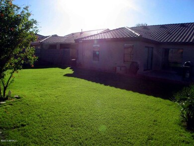 Gwen Image-28