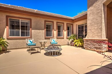 2046 E Cres Pl-5