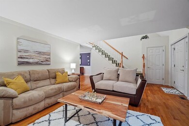 6 Marblehead Dr unit U493, Nashua, NH 03063 - photo 4