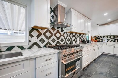 3883 Buchanan St unit 28, Riverside, CA 92503 - photo 6