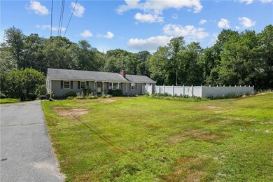 381 Chopmist Hill Rd, Chepachet, RI 02814 - photo 4