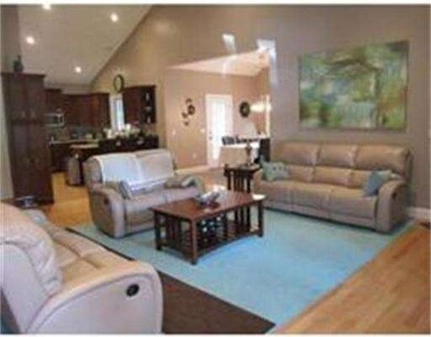 11 Greatwoods Ln, Rockland, MA 02370 - photo 5