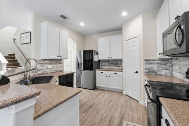 14 Milepost Ct, Spring, TX 77382 - photo 6