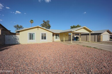 Angle View