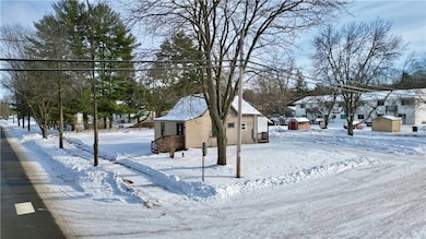 302 21st Ave E, Menomonie, WI 54751 - photo 3