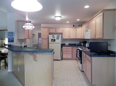 Photo 4