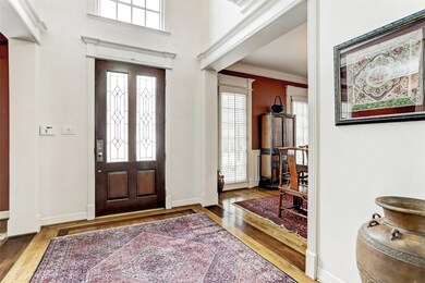 11846 Village Park Cir, Houston, TX 77024 - photo 2