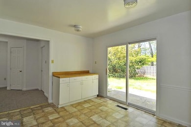 12925 Victoria Heights Dr, Bowie, MD 20715 - photo 7