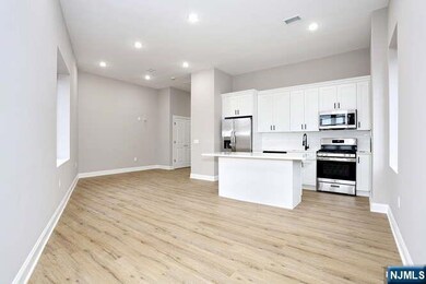 385 Passaic Ave unit 5, Lodi, NJ 07644 - photo 3