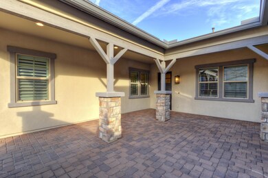 002_Courtyard