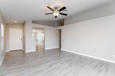 972 E Laredo St, Chandler, AZ 85225 - photo 4