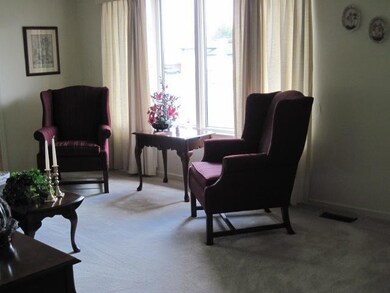 335 Pleasant Hill Dr, Harrodsburg, KY 40330 - photo 4