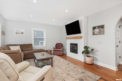 2614 N Howell St, Davenport, IA 52804 - photo 3