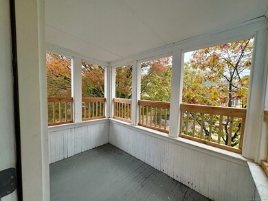 8 W Read St unit 2nd Floor, New Haven, CT 06511 - photo 6