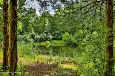 25 Valleyview Dr