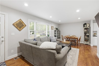 7918 W 88th St, Overland Park, KS 66212 - photo 5